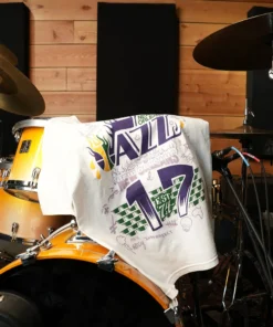 B/R SHOP Young Money X New Orleans Jazz T-Shirt Basketball 7 B/R SHOP Young Money X New Orleans Jazz T-Shirt Basketball